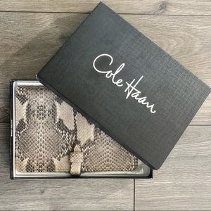Cole Haan leather Kindle cover